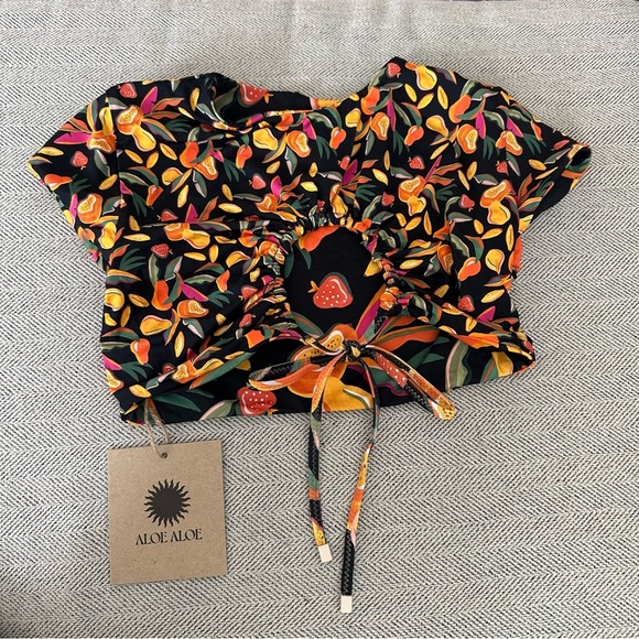 NWT Aloe Aloe Fruit Punch Swim Crop Top Size Extra Small XS Reversible - Picture 4 of 5